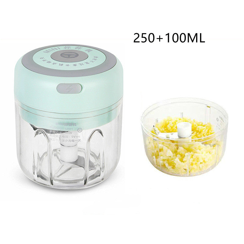 Effortless USB Mini Food Chopper: Crush, Grind, and Chop with Ease